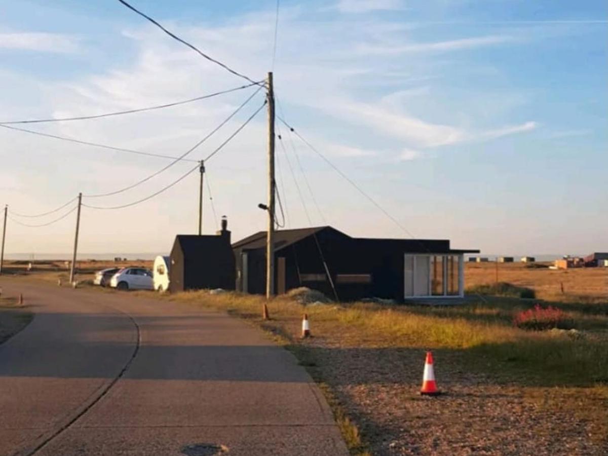 Pass The Keys Fabulous Beach Front Holiday Location Lydd Esterno foto