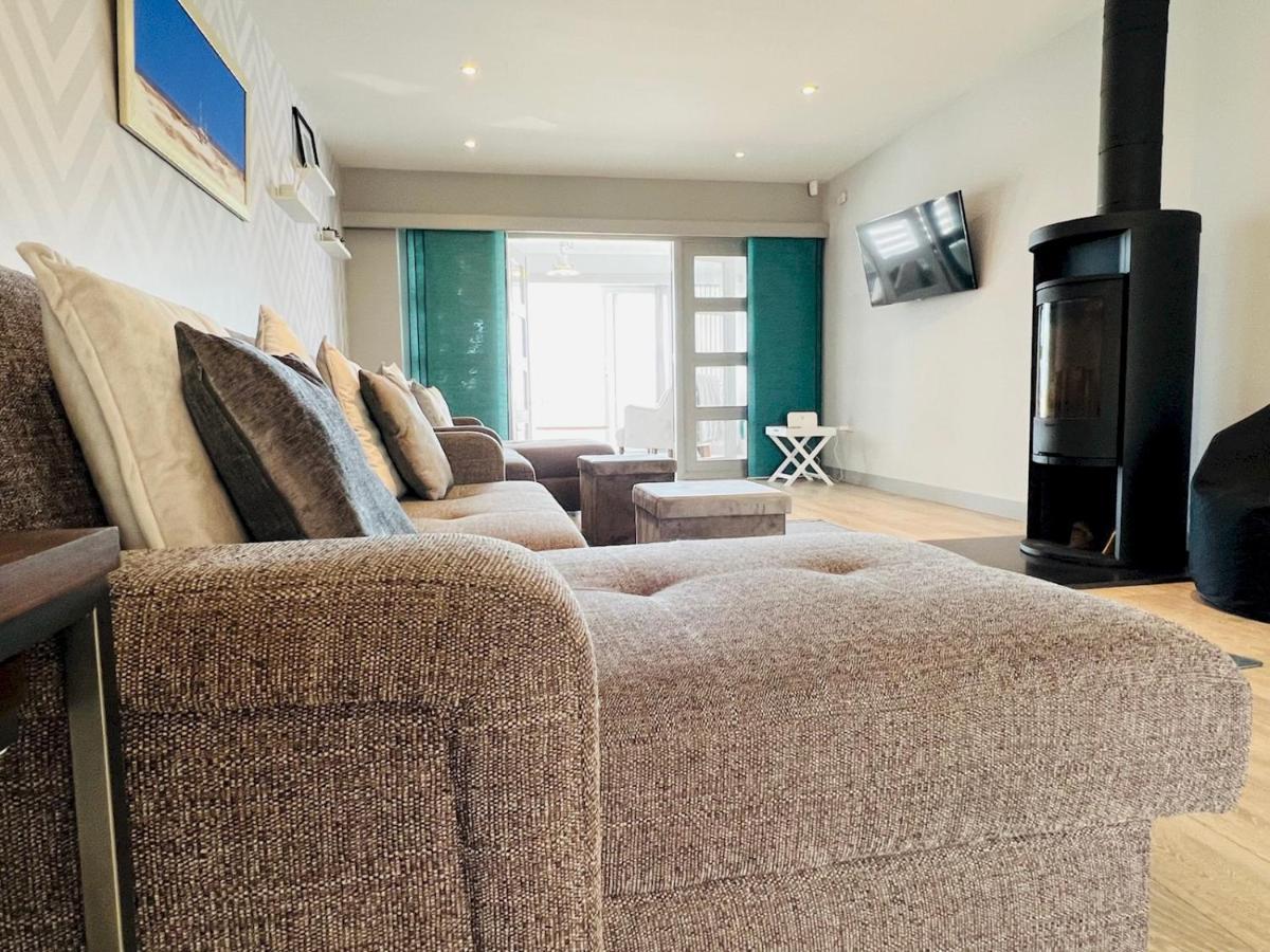 Pass The Keys Fabulous Beach Front Holiday Location Lydd Esterno foto